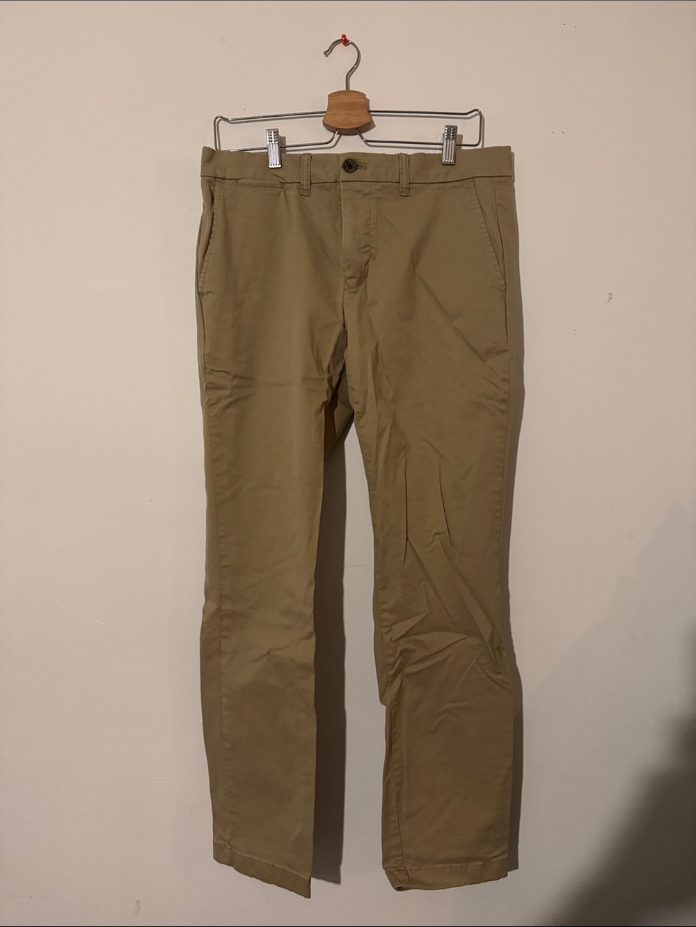 Tommy Hilfiger Men's Olive Khaki Chino Pants